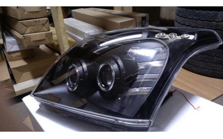 Фары передние Toyota Land Cruiser Prado 120