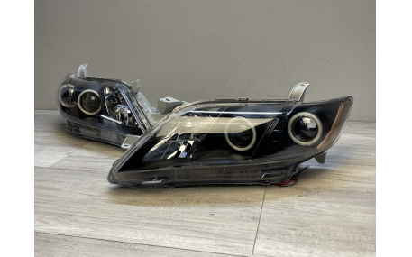 Фары передние Toyota Camry V40 2006-2009