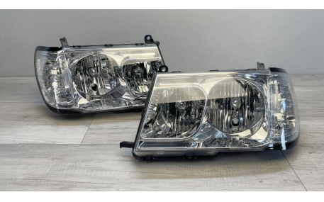 Фары передние Toyota Land Cruiser 100 1998-2004