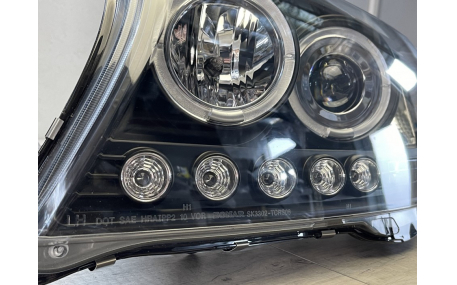 Фары передние Toyota Land Cruiser 200