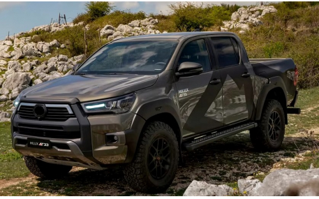 Фары передние Toyota Hilux 2021-2024