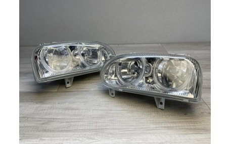 Фары передние Volkswagen Golf 3