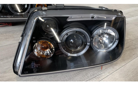 Фары передние Volkswagen Bora