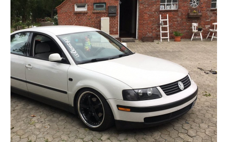 Фары передние Volkswagen Passat B5 1996-2000
