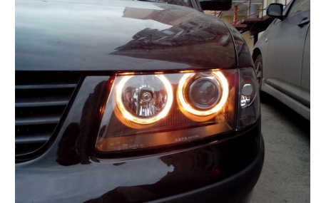 Фары передние Volkswagen Passat B5 1996-2000