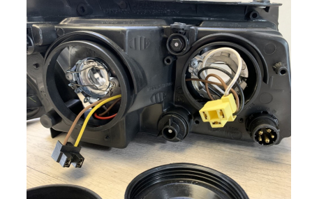 Фары передние Volkswagen Passat B5 1996-2000