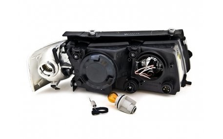 Фары передние Volkswagen Passat B5 1996-2000