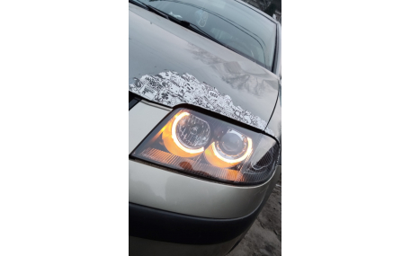 Фары передние Volkswagen Passat B5 2000-2005