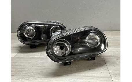 Фары передние Volkswagen Golf 4