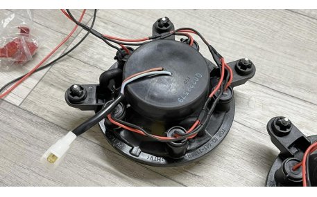 Фары передние Volkswagen Golf 2