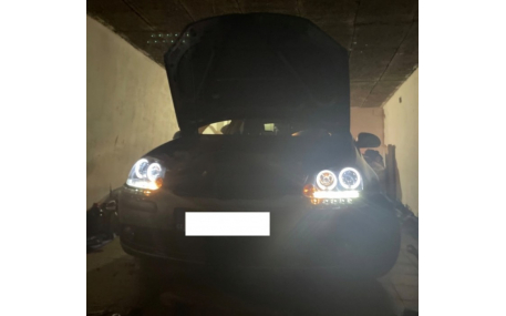 Фары передние Volkswagen Golf 5