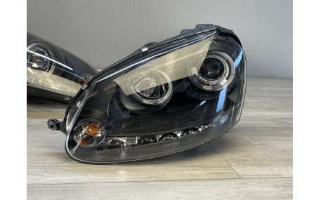 Фары передние Volkswagen Golf 5