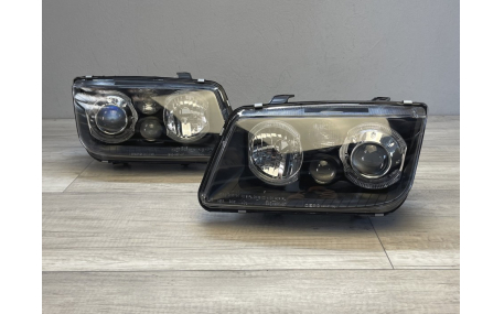 Фары передние Volkswagen Bora