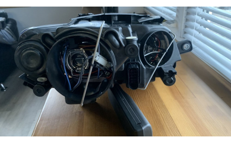 Фары передние Volkswagen Passat B6