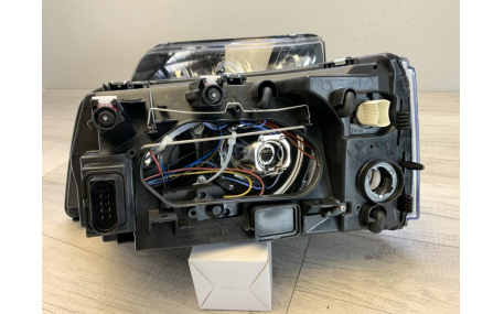 Фары передние Volkswagen T5