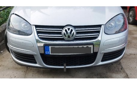 Фары передние Volkswagen Golf 5