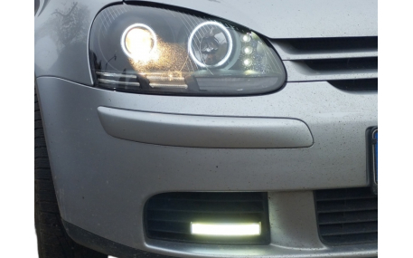 Фары передние Volkswagen Golf 5
