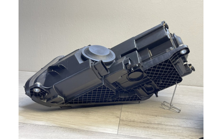 Фары передние Volkswagen Tiguan 2011-2016