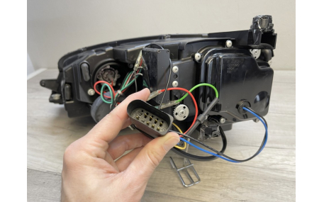 Фары передние Volkswagen Golf 7 2012-2017