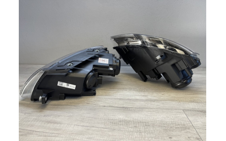 Фары передние Volkswagen Passat B6