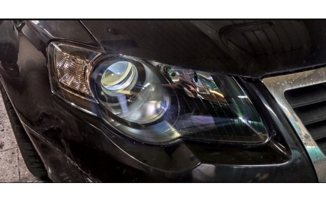 Фары передние Volkswagen Passat B6