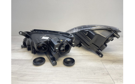 Фары передние Volkswagen Tiguan 2007-2011