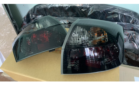 Фонари задние AUDI A4 B6 Sedan