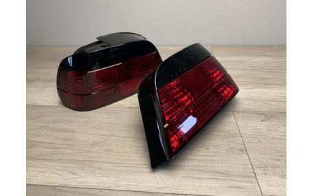 Фонари задние BMW 7 E38