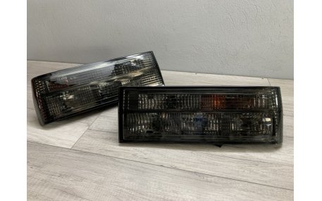 Фонари задние BMW E30