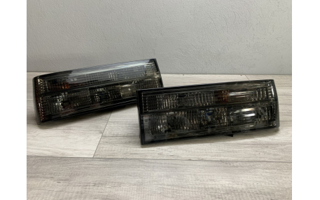 Фонари задние BMW E30