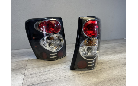 Фонари задние JEEP Grand Cherokee