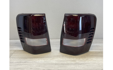 Фонари задние JEEP Grand Cherokee