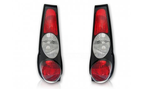 Фонари задние Fiat Punto