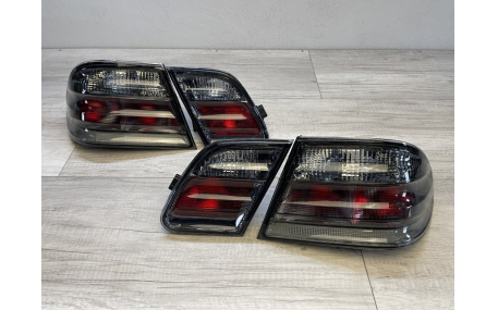 Фонари задние Mercedes E-class W210