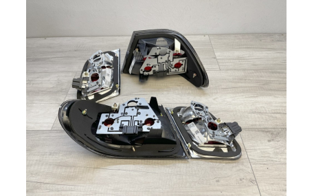 Фонари задние Mercedes E-class W210