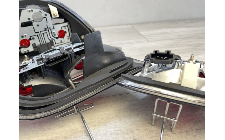 Фонари задние Mercedes E-class W210