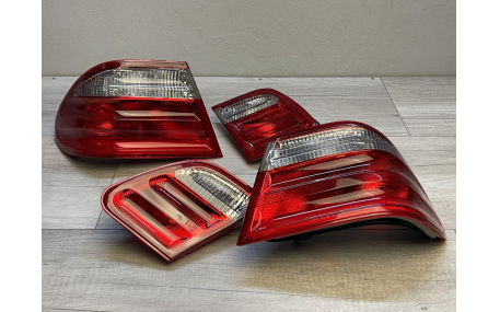 Фонари задние Mercedes E-class W210