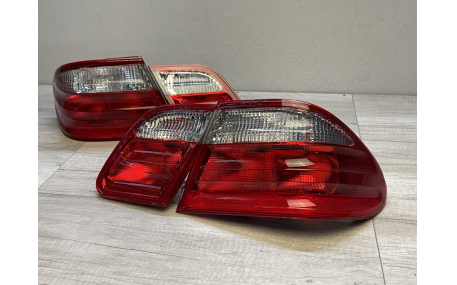 Фонари задние Mercedes E-class W210