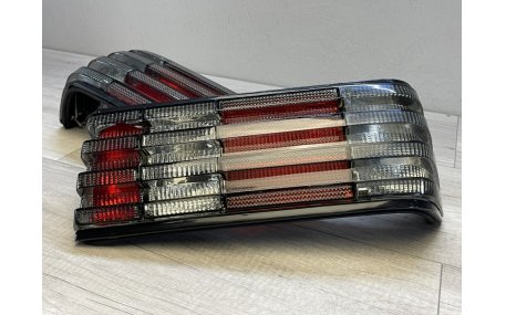 Фонари задние Mercedes S-class W126