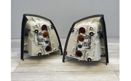 Фонари задние Opel Astra G Sedan