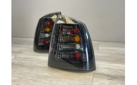 Фонари задние Opel Astra G Sedan