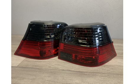 Фонари задние Volkswagen Golf 4