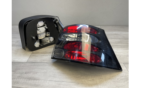 Фонари задние Volkswagen Golf 4