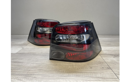 Фонари задние Volkswagen Golf 4
