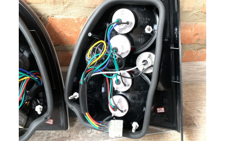 Фонари задние Volkswagen Passat B5 Sedan