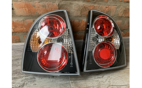 Фонари задние Volkswagen Passat B5 Sedan