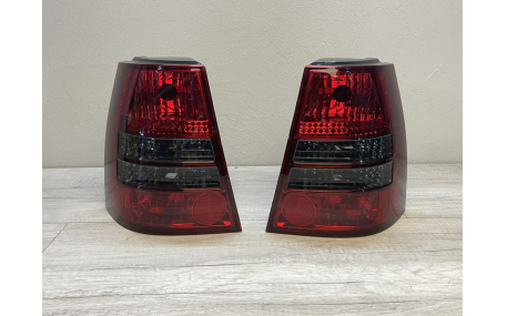 Фонари задние Volkswagen Golf 4