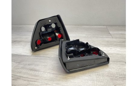 Фонари задние Volkswagen Golf 2