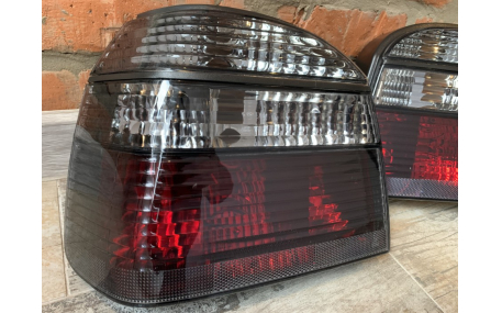 Фонари задние Volkswagen Golf 3