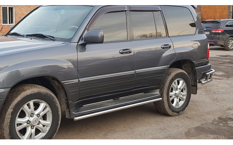 Подножки Lexus LX470